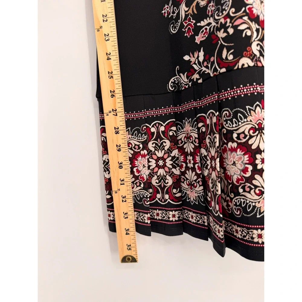 White House Black‎ Market Embroidered Black 3/4 Sleeve V Neck Dress XS